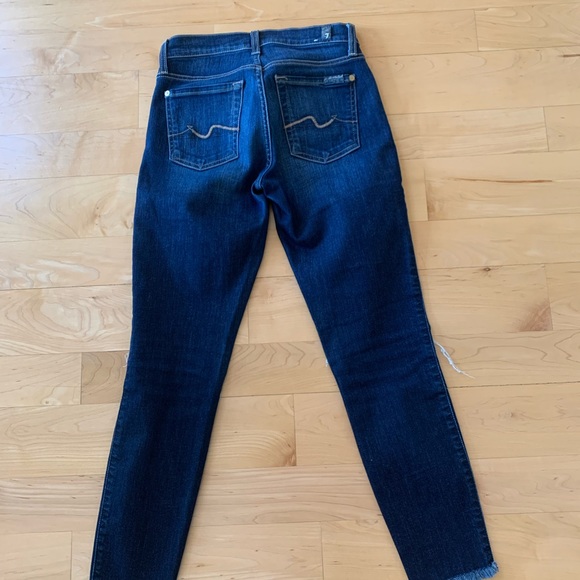 7 For All Mankind Skinny Cropped Jeans - Picture 3 of 3